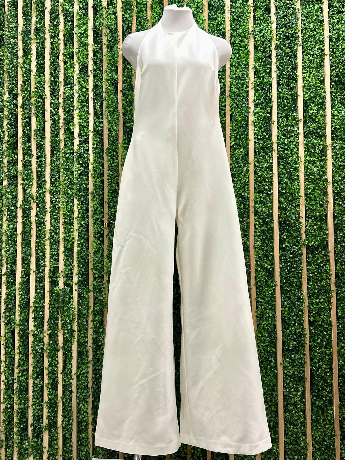 Exquisite High Neck Jumpsuit