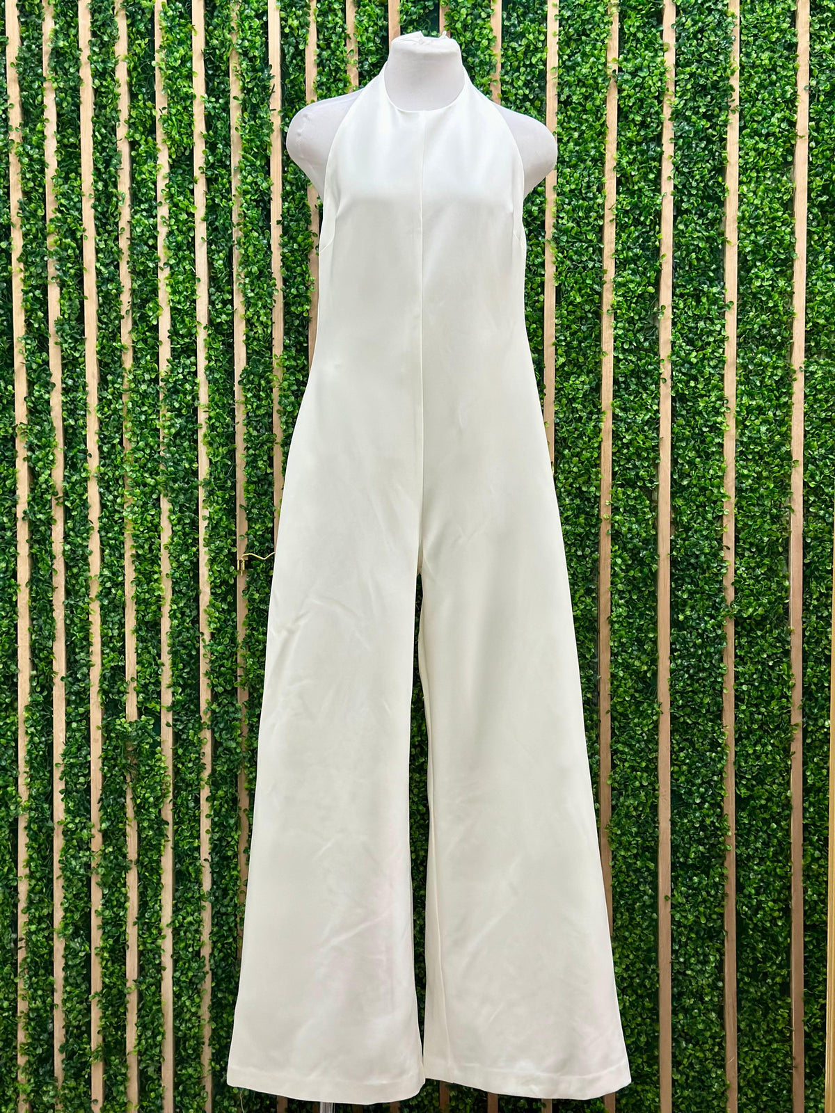 Exquisite High Neck Jumpsuit