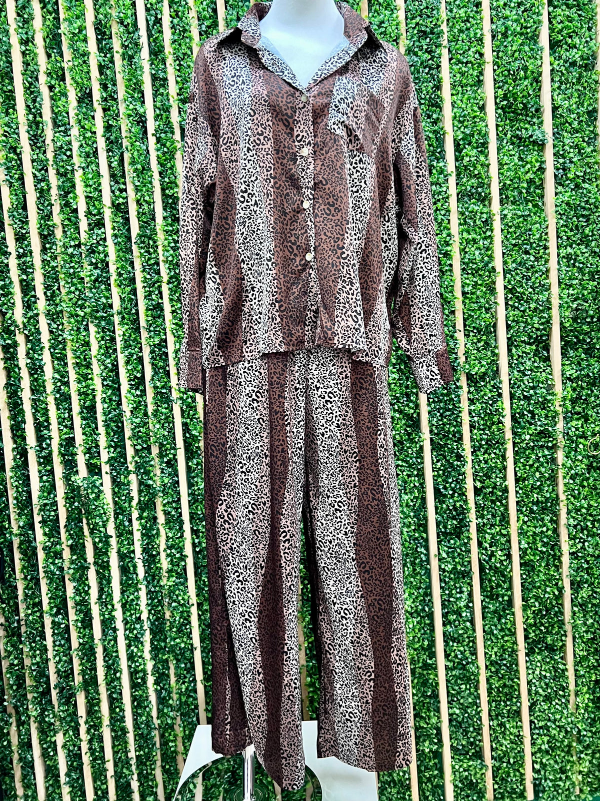 Brown Contrast Vertical Leopard Blouse