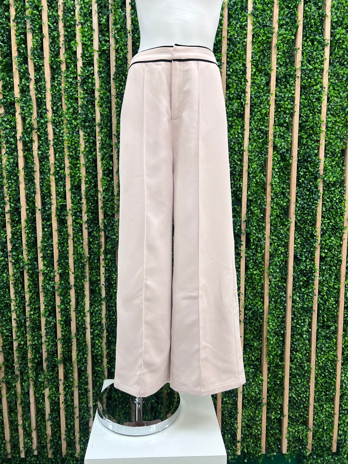 Delicate Cream Black Trouser