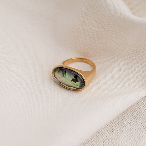 POS - Oval Nacre Ring