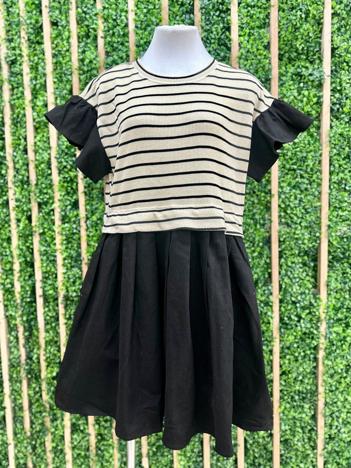 Stripe Block Angel Sleeve Short Dress