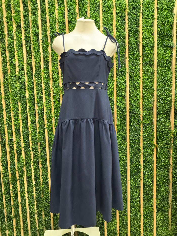 Beautiful Rig Rag Trim Fitted Tie-Strap Midi Dress