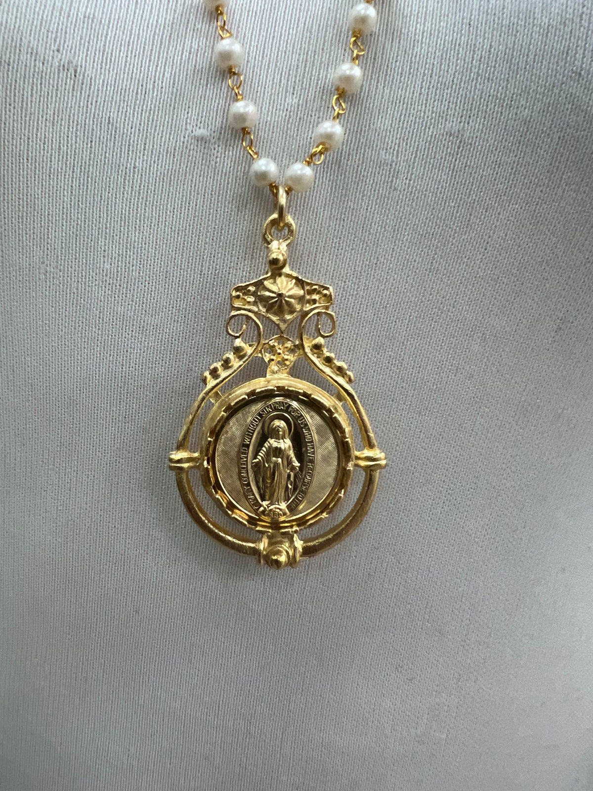 WD Ornate Virgin Mary Pearl Necklace