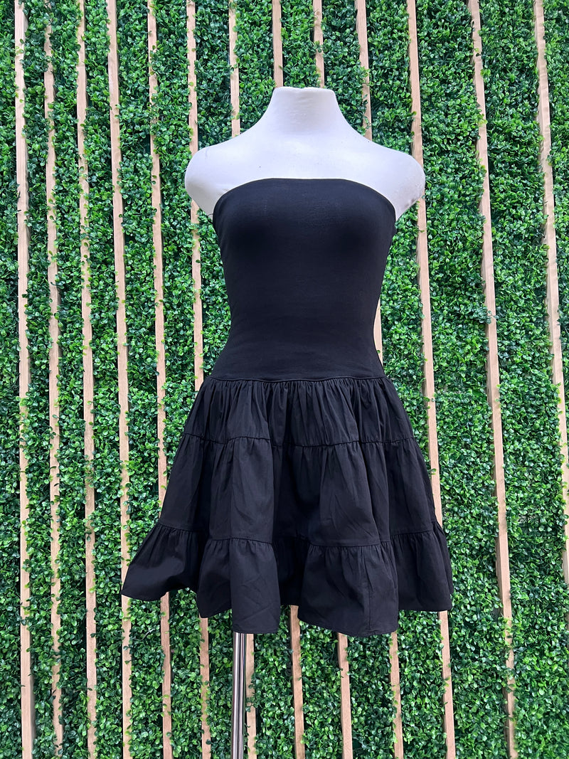 Contrast Ruffled Strapless Short Dress