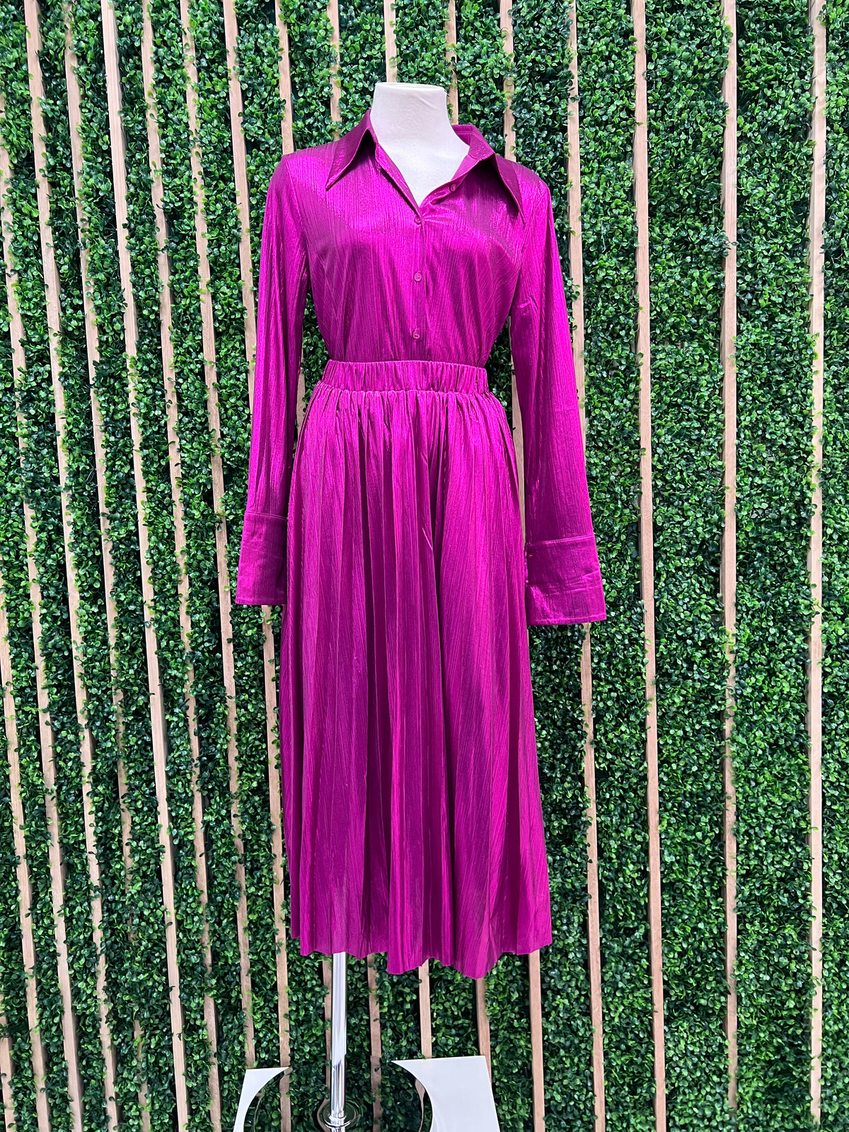 Iridescent Pleated Midi Skirt