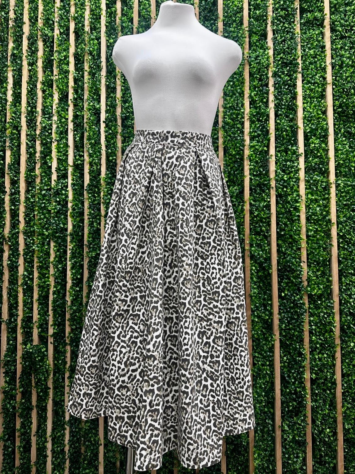 Beautiful A Line Brown Leopard Midi Skirt