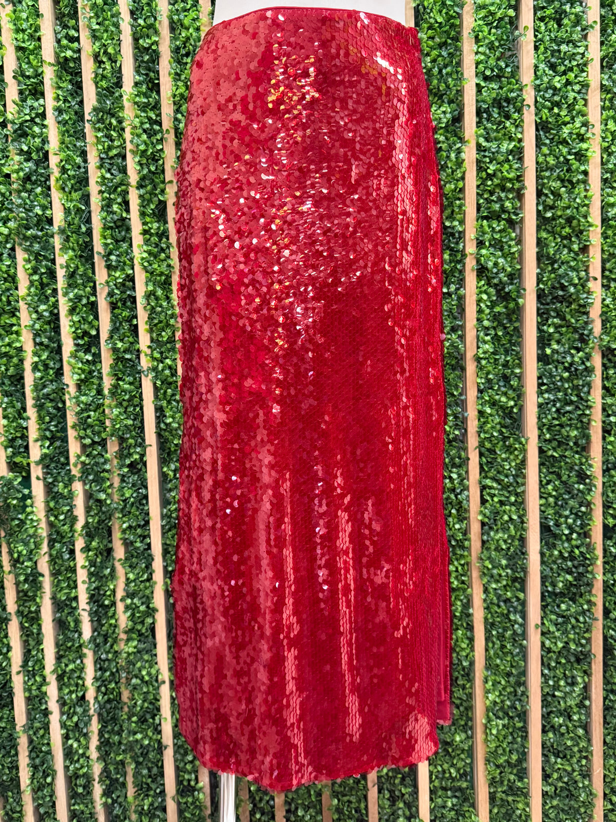 Exquisite Red Sequin Midi skirt