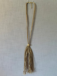Fringed Feather Boho Necklace