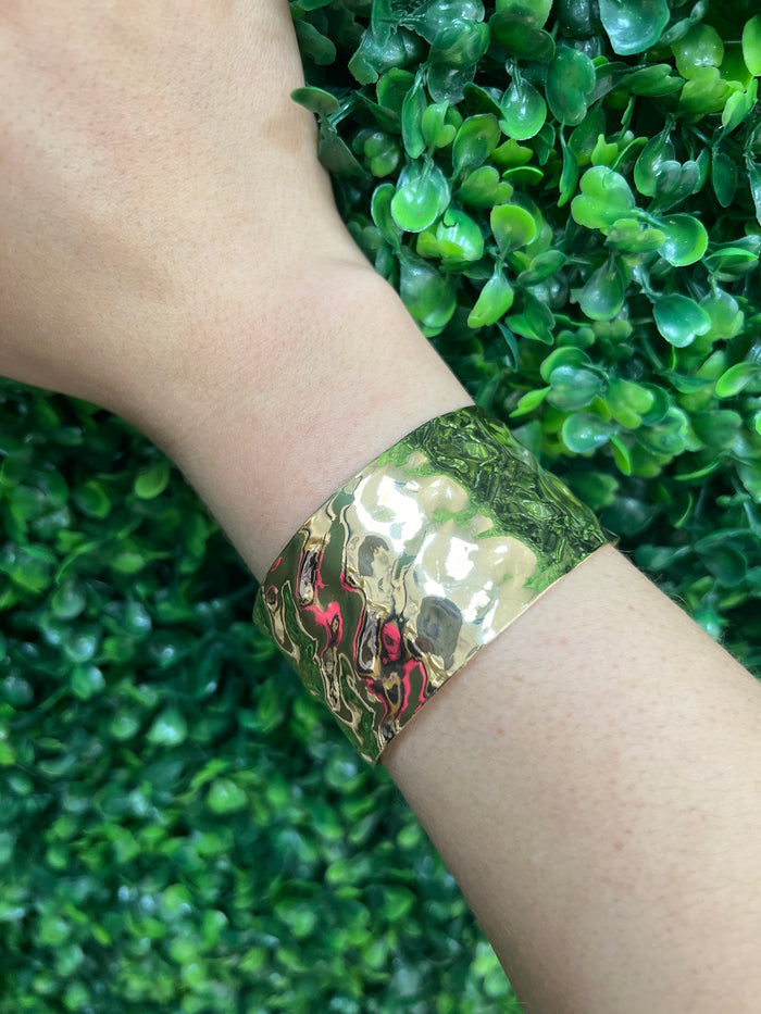 Stainless Steel Textured Cuff