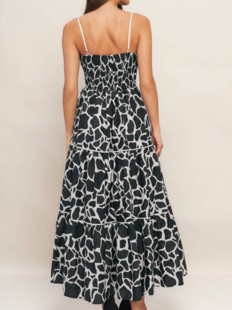 Beautiful Ivory Black Sweetheart Midi Dress