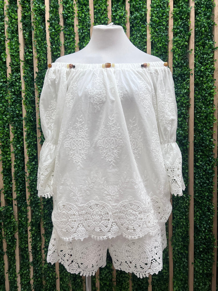 Off White Shell Trim Lace Detail Short Pant