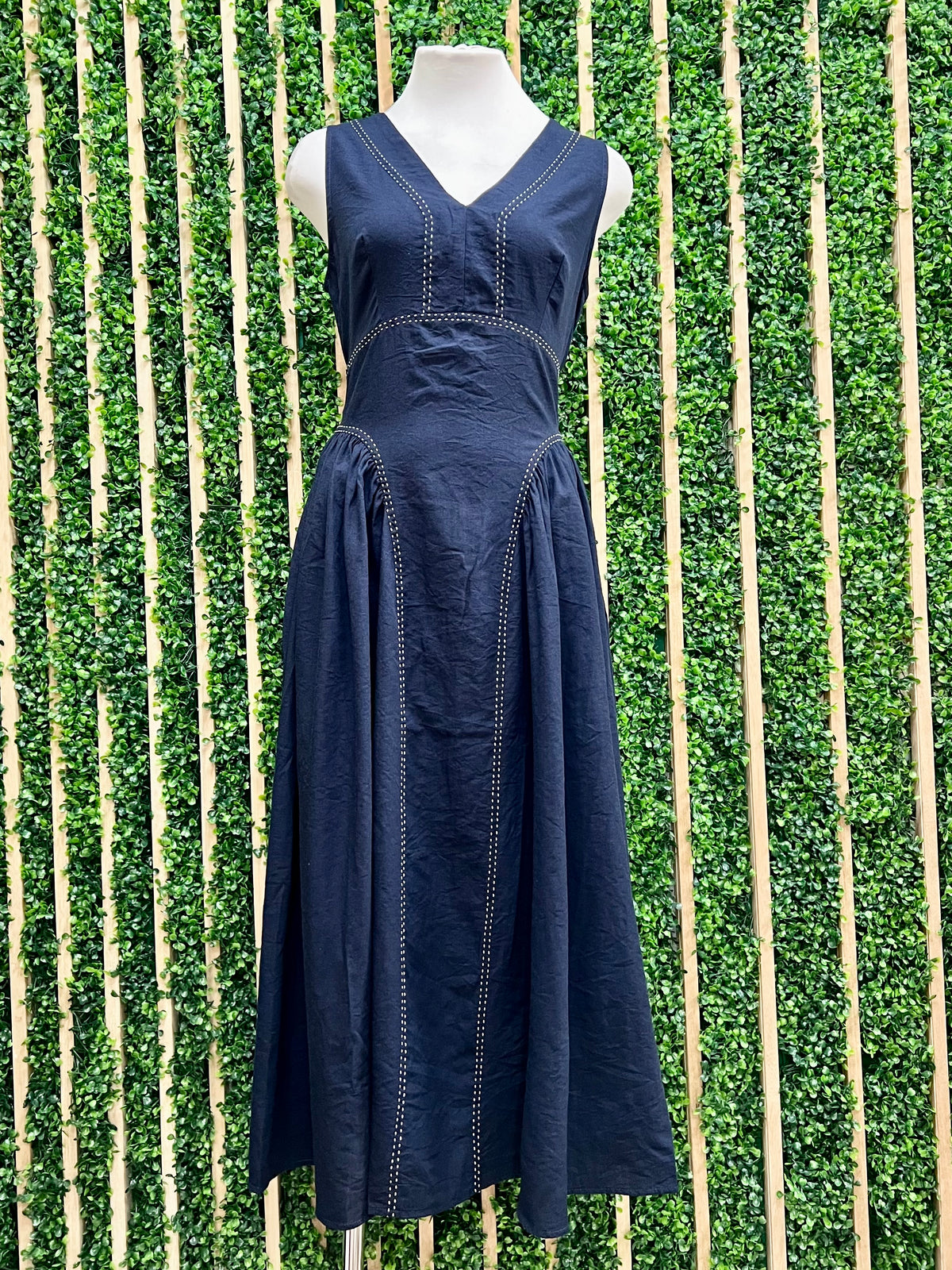 Beautiful Dark Navy  Contrast Stitch Midi Dress