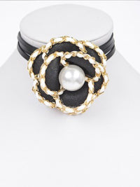 Coco Leatherette Flower Choker