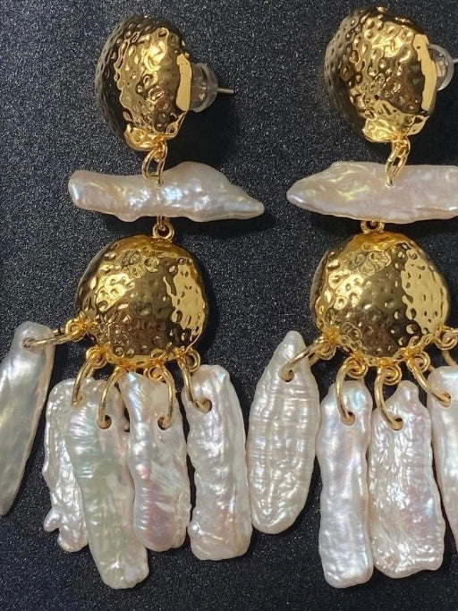 Tillie Pearl Statement Earring