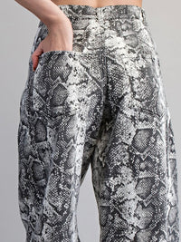 Black White Snake Skin Pattern Barrel Pants