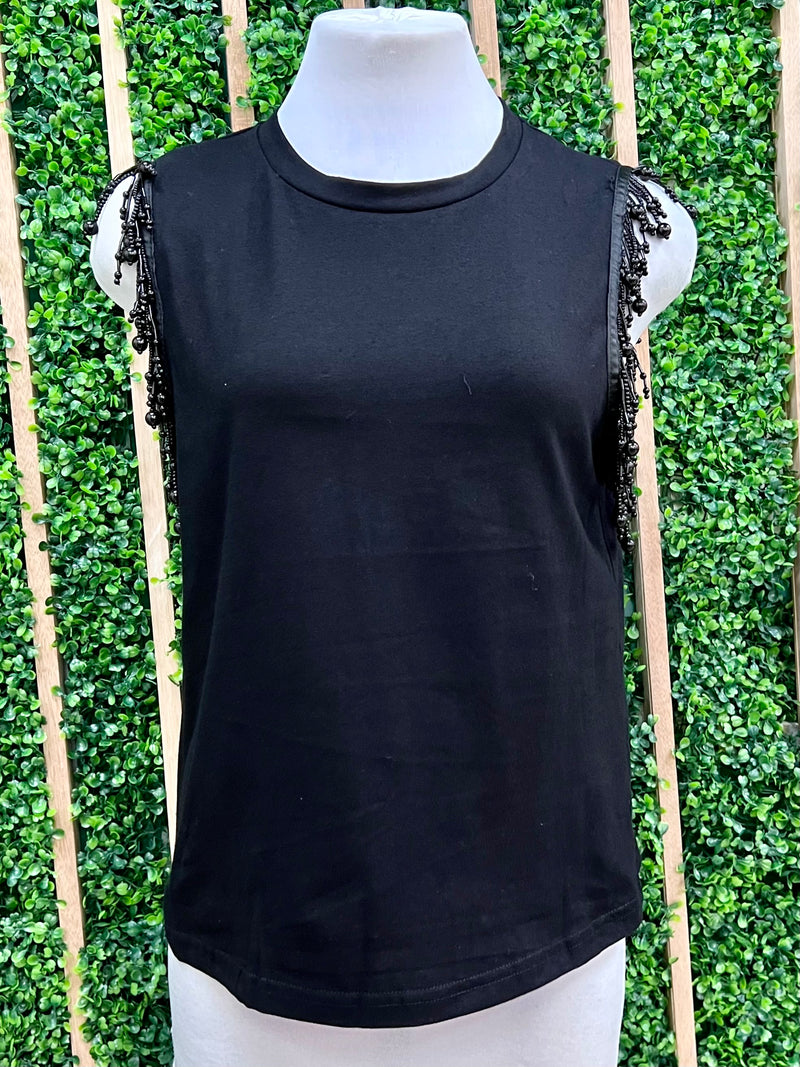 Short Fringe Trim Muscle Tee