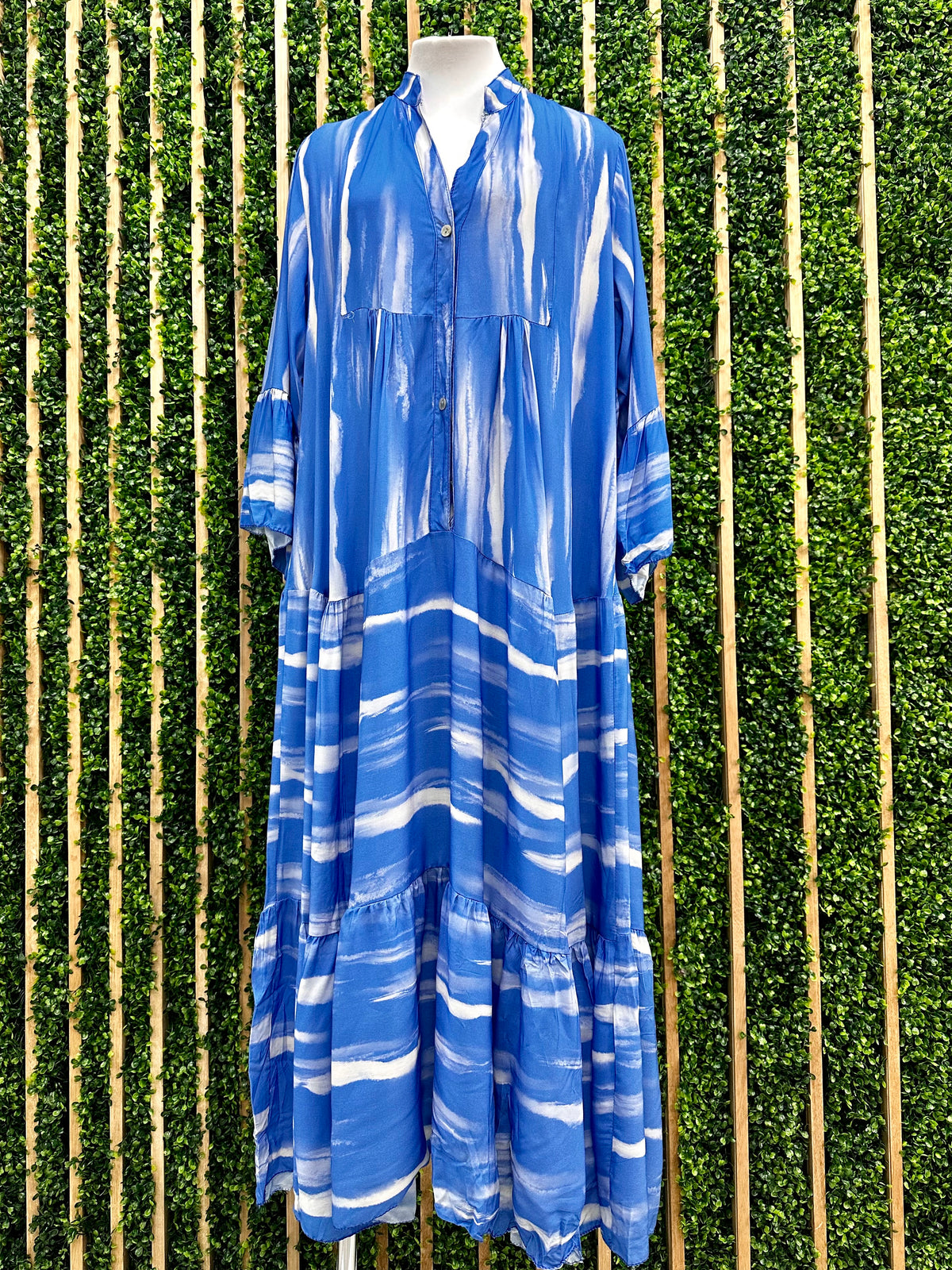 Waved Irregular Stripe Tiered Maxi Dress