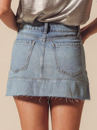 Contrast Pocket Detail Denim Short Skirt