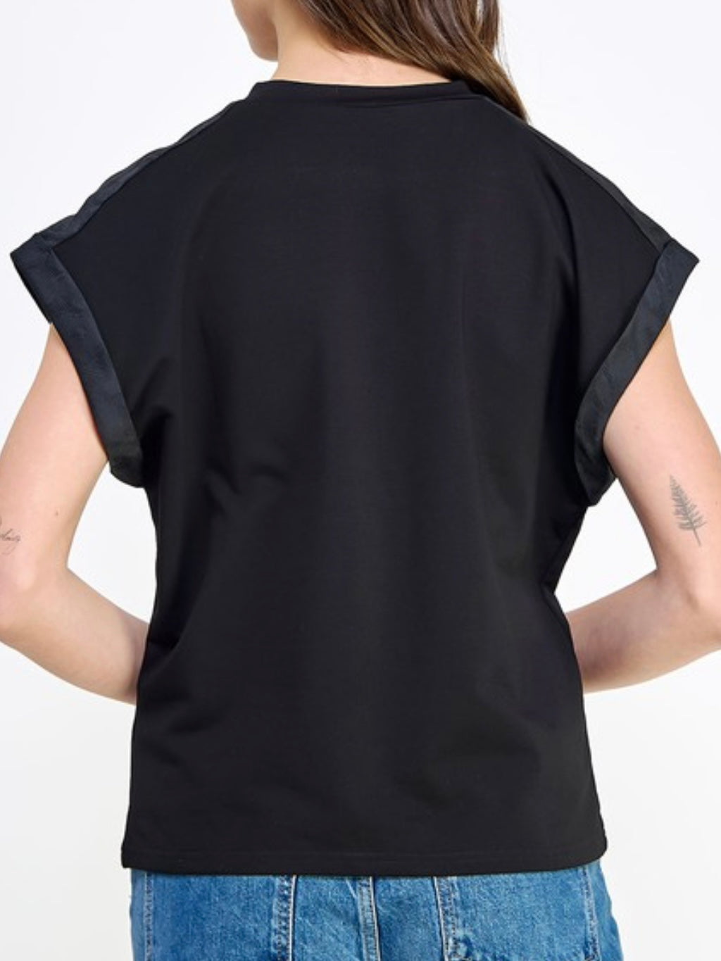 Cuffed sleeve Pocket Detail Top
