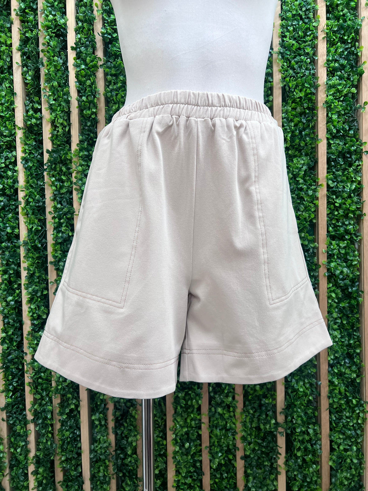 High Waist Front Pocket Bermuda