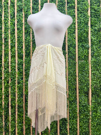 Exquisite Small Embroidered Fringe Mantoncillo