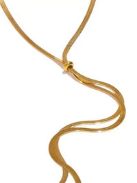 MS Lainey Herringbone Necklace