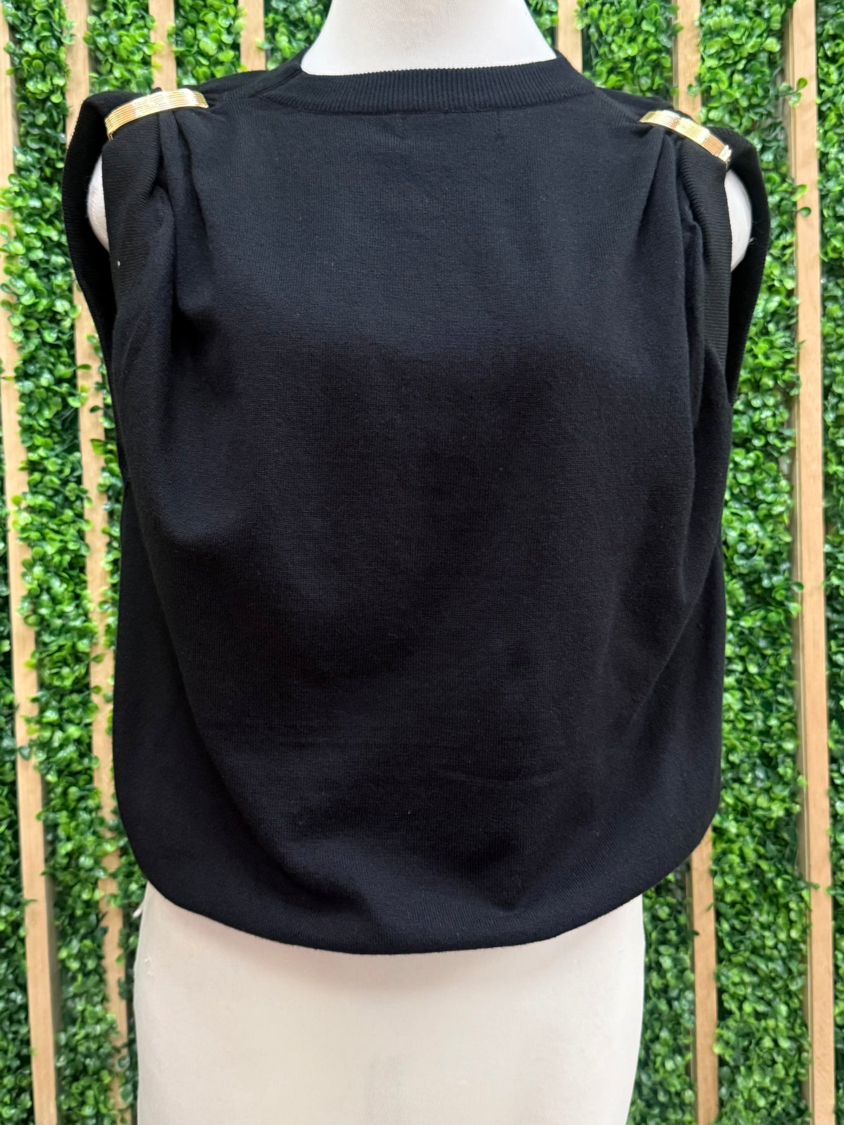 Side Brooch Sleeve Detail Knit Top
