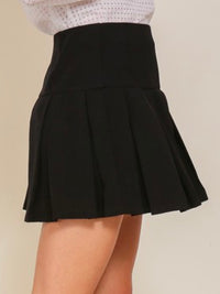 Black High Waisted Pleated Short Skirt