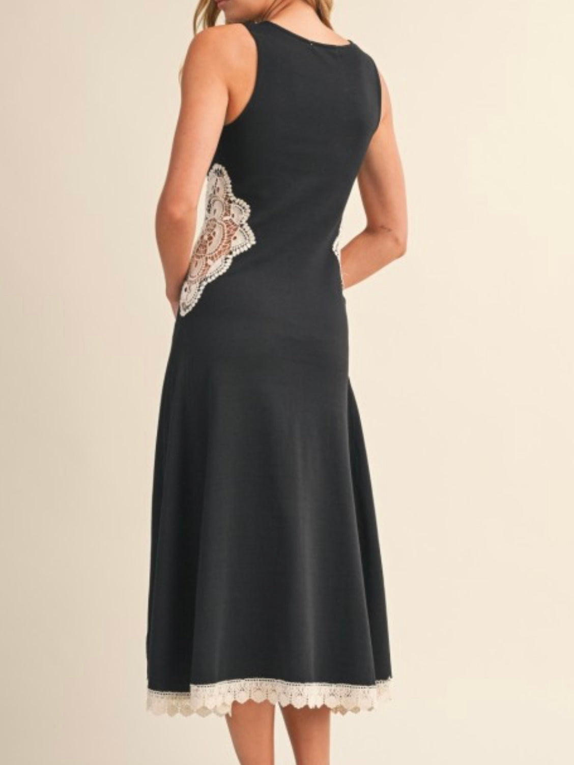 Black Side Crochet Scoop Neck Midi Dress