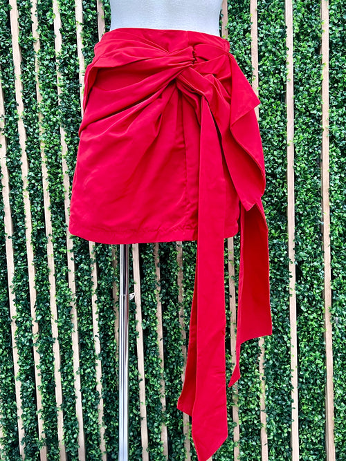 Beautiful Red Bow Detail Short Skirt