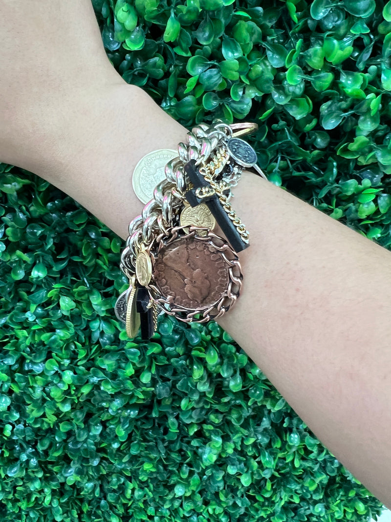 BE Multichain Cross Bracelet