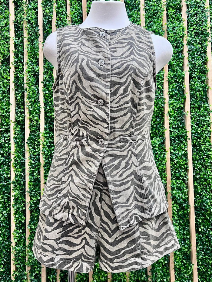 Sand Zebra Print Short Pant Set