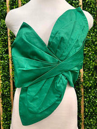 One Shoulder Knotted Flower Bow Crop Top