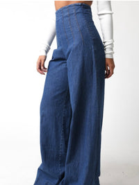 Fitted High Wait Wide Leg Denim Pant