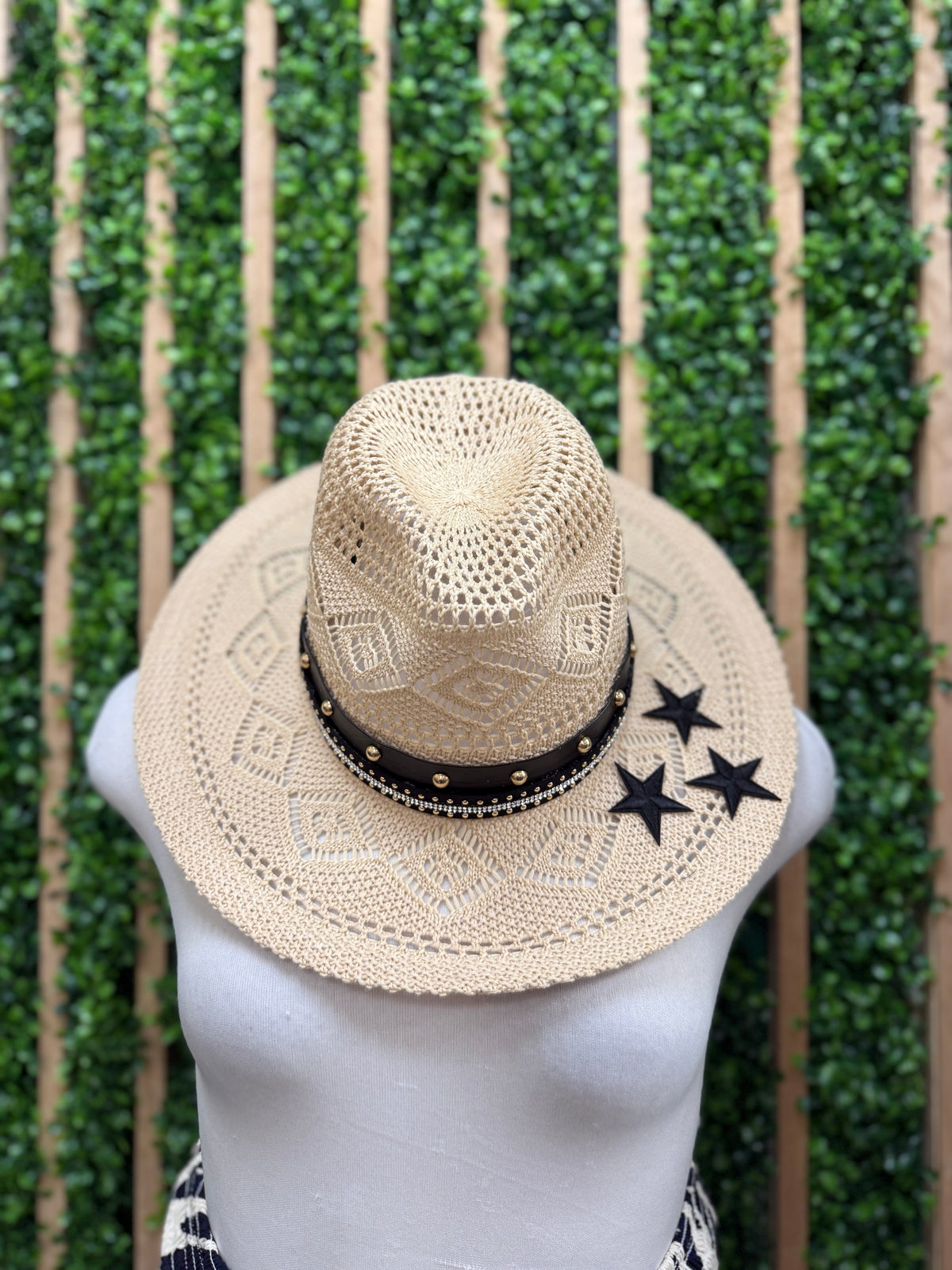 Custom Resort Hat Bar