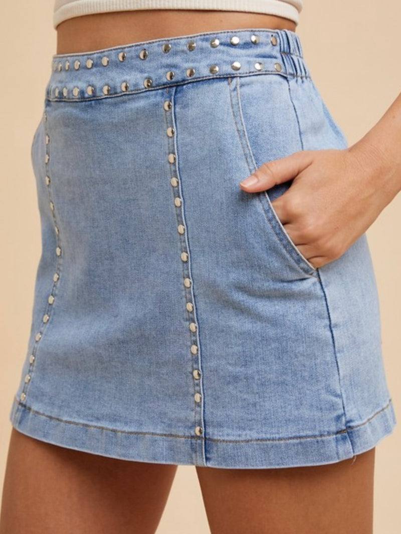 Stud Detail Elastic Back Skort