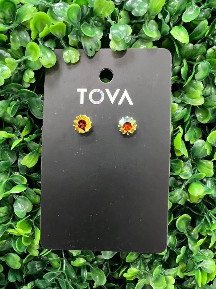 Chrisley Tova Studs