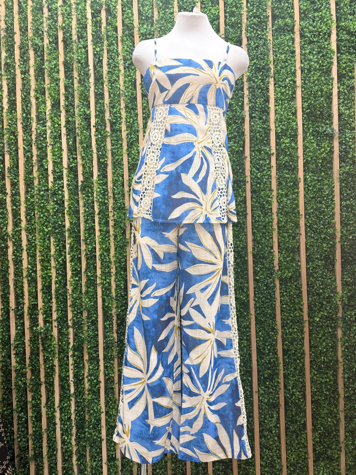 Blue Tropical Print Lace Cami Top