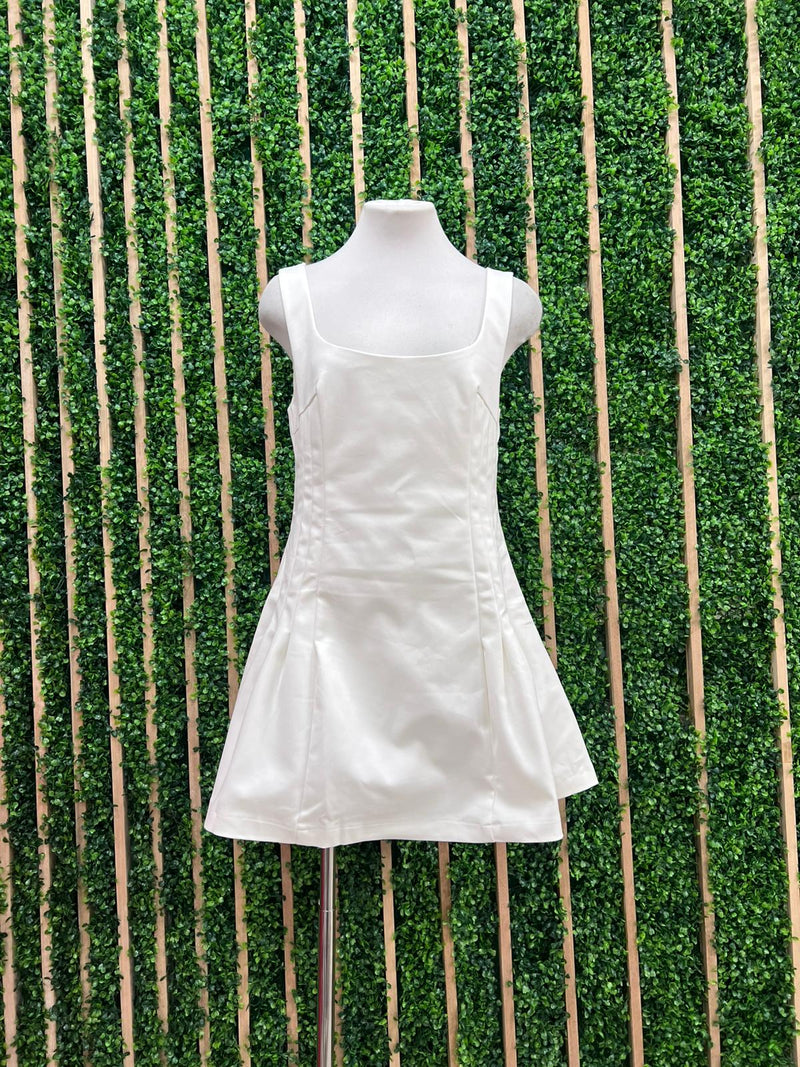 White Fitted A Line Dress