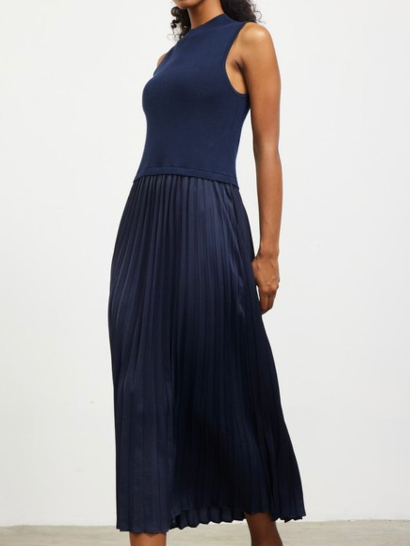 Navy Contrast Pleated Skirt Midi Dress