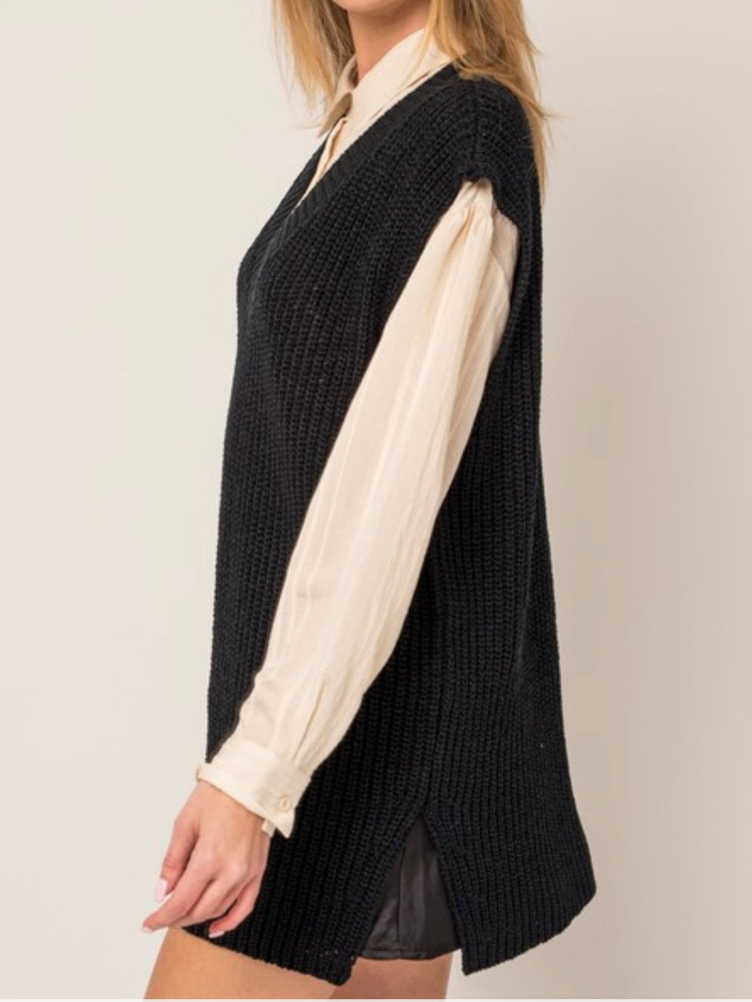 Black V Neck TUnic Knit Vest