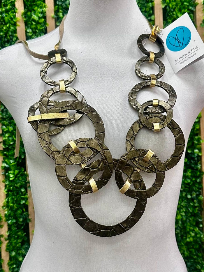 Arlenne Diaz Necklace
