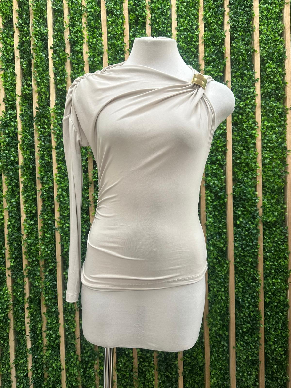 Brooch Detail Asymmetricl Sleeve Top
