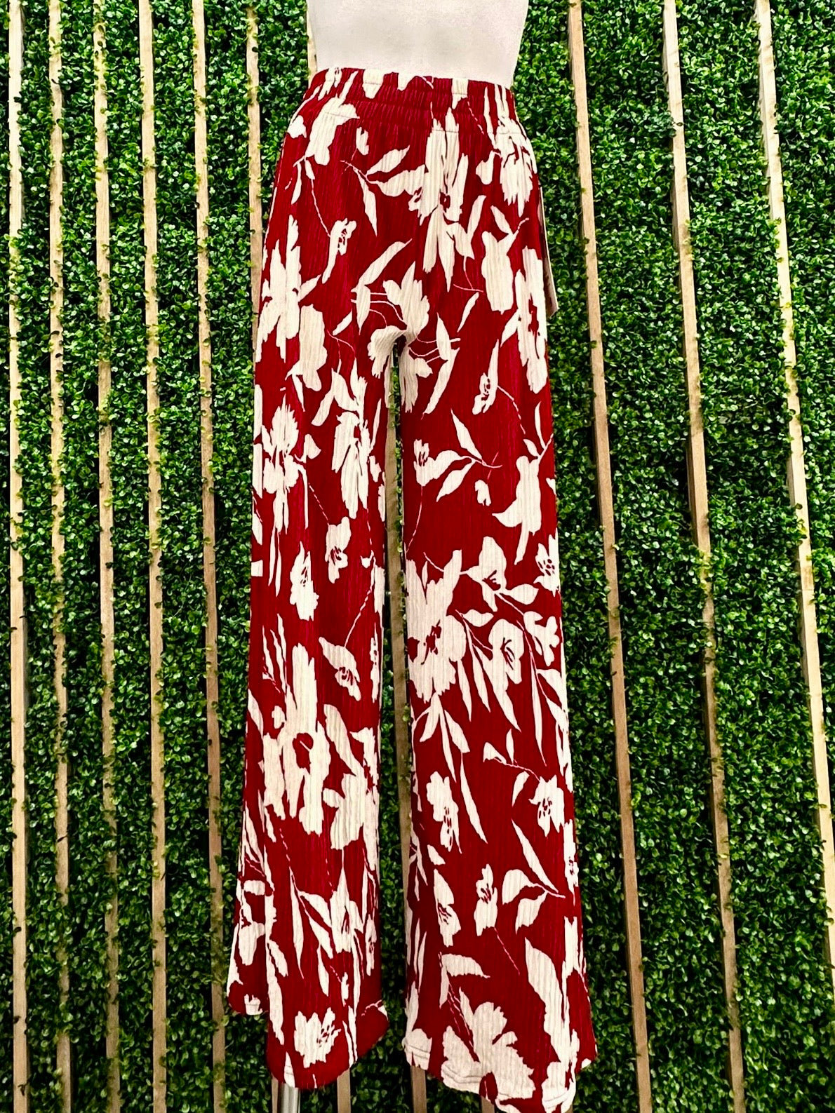 Red Floral Crinkled Pant Set