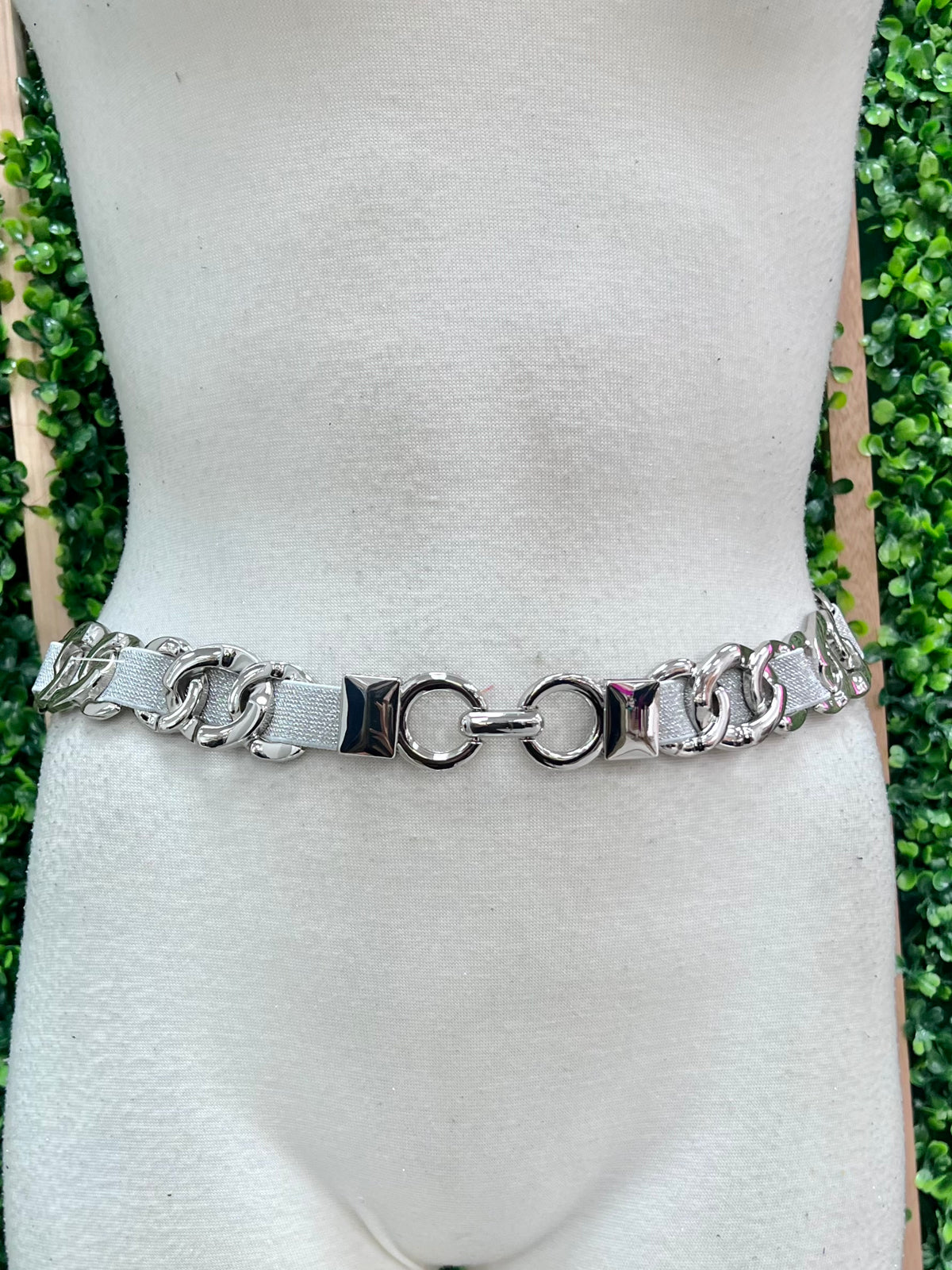 Thin Metallic Links Stretch Belt