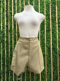 Beautifull Embelished Dressy Short Pants