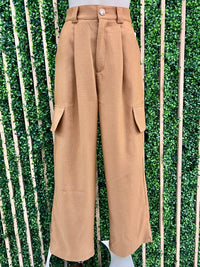 Textured Fabric Wide Leg Cargo Pant