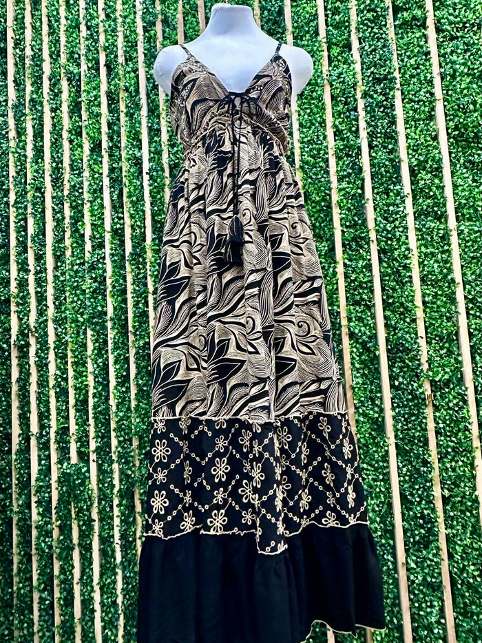 Black Cream Print Maxi Dress