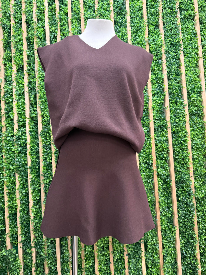 Brown Knit Vest Set